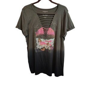Torrid Graphic Olive Green/Black Slim Fit Cotton Slashed Neck Tee Size L
